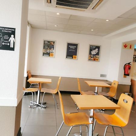 Ecomotel Grayston Previously Known As Sun1 Wynberg Йоханнесбург Экстерьер фото